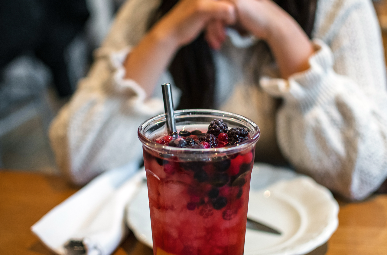 Scopri quale bevanda contiene più zucchero al mondo: ecco la risposta