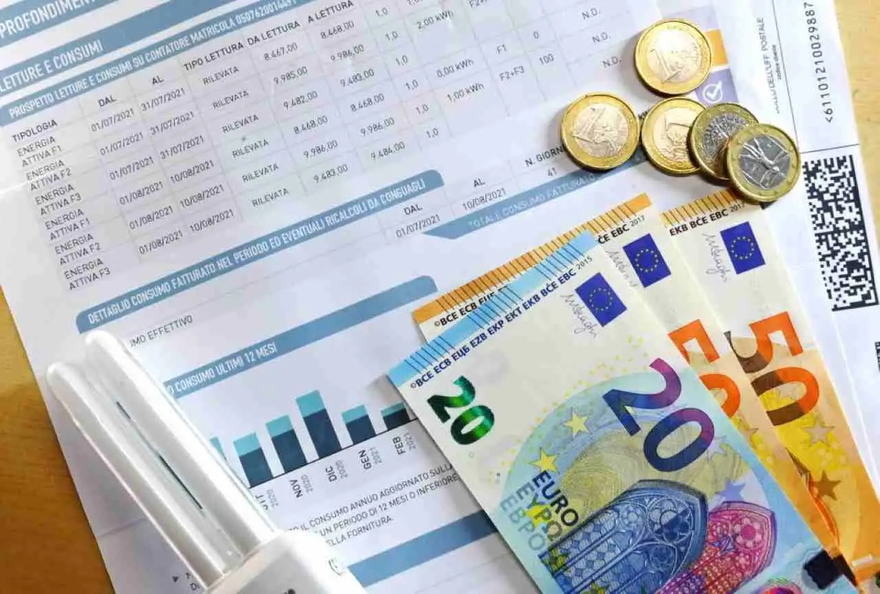Invalidità civile e bollette: ecco tutti gli sconti e le agevolazioni che devi richiedere subito