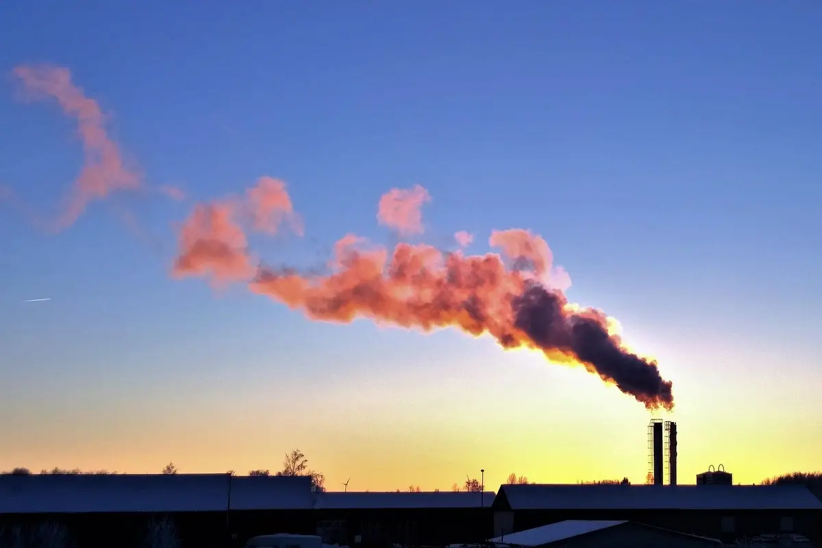 Come capire se l’aria che respiri è inquinata: ecco i valori che devi guardare