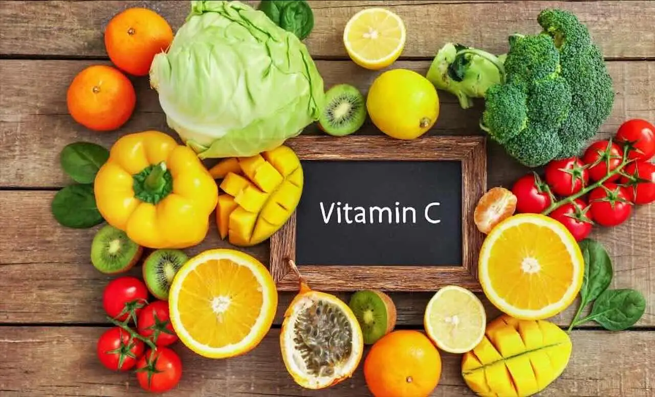 Come assumere la vitamina C in modo naturale: ecco i cibi che ne contengono di più