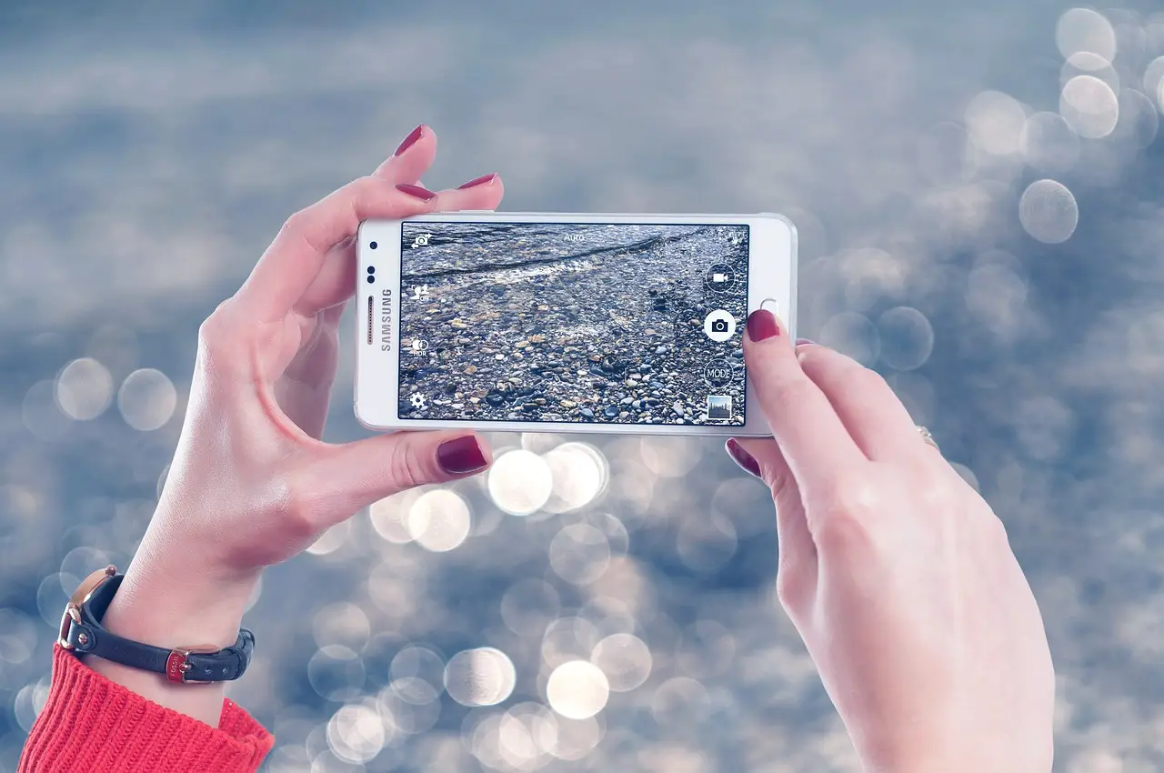 Attenzione: ecco il metodo per scoprire chi ha il tuo numero di telefono senza che tu lo sappia